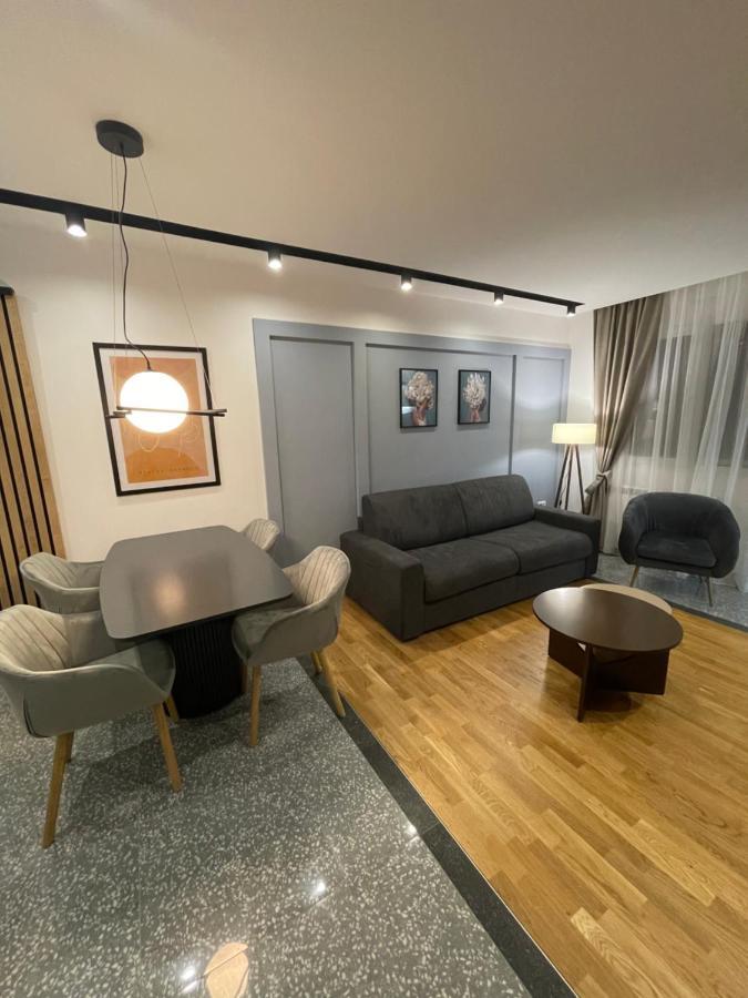 Modern Mountain